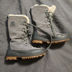 Sorel Women's Gray Winter Boots